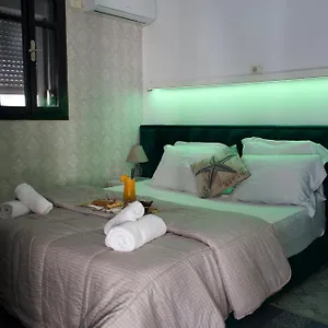 Otel Sanremo, Tiran